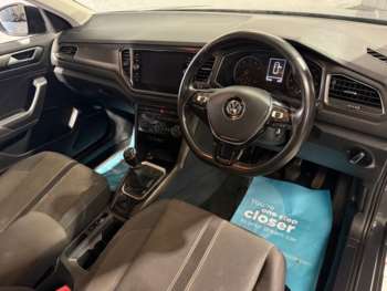 Used Volkswagen T-Roc 2019 for sale - 73435881: Photo