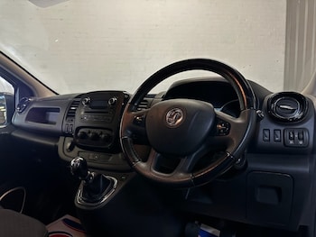 Used Vauxhall Vivaro 2018 for sale - 75538113: Photo