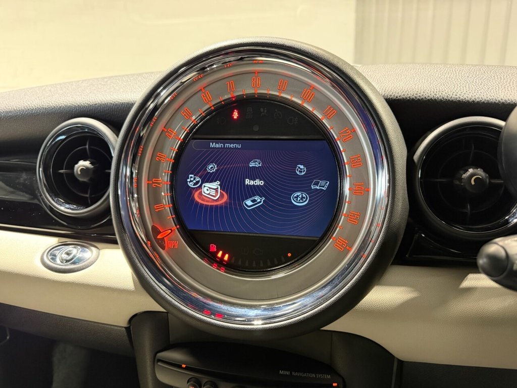 Used MINI Roadster 2014 for sale - 76345112: Photo 28