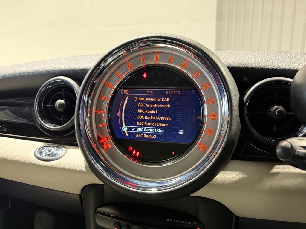 Used MINI Roadster 2014 for sale - 76345112: Photo 30