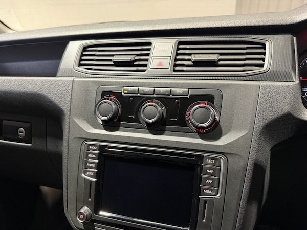 Used Volkswagen Caddy 2018 for sale - 76245495: Photo 3