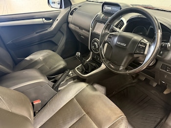Used Isuzu D-Max 2017 for sale - 75693158: Photo