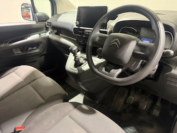 Used Citroen Berlingo 2023 for sale - 79482013: Photo