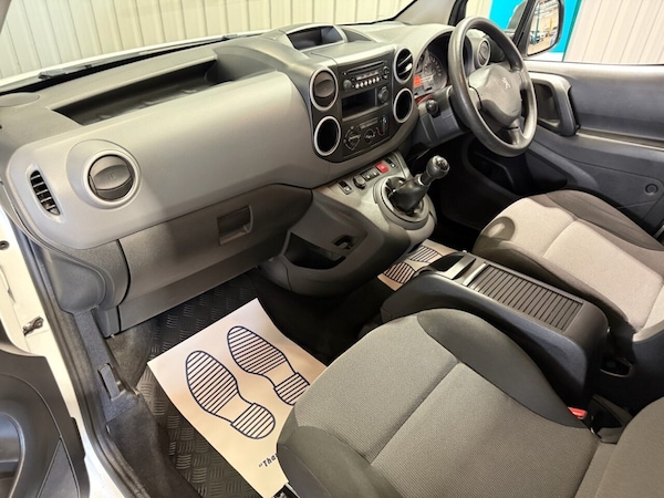 Used Peugeot Partner 2017 for sale - 74904064: Photo 5