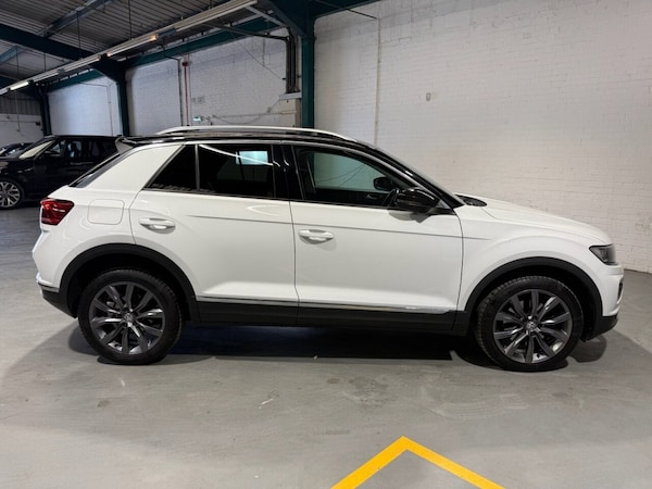 Used Volkswagen T-Roc 2018 for sale - 76105537: Photo 21