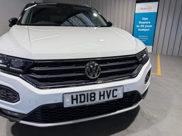 Used Volkswagen T-Roc 2018 for sale - 76105537: Photo 38