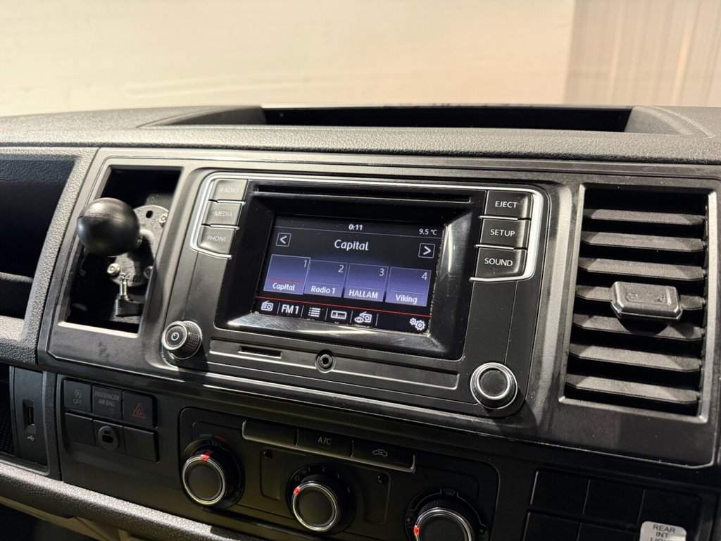 Used Volkswagen Transporter 2018 for sale - 76698288: Photo 13