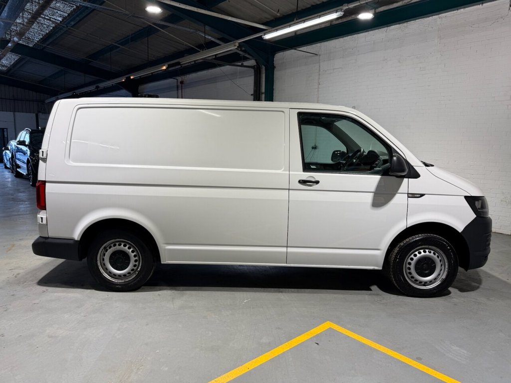 Used Volkswagen Transporter 2018 for sale - 76698288: Photo 22