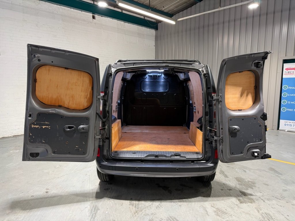 Used Renault Kangoo 2021 for sale - 76797740: Photo 18