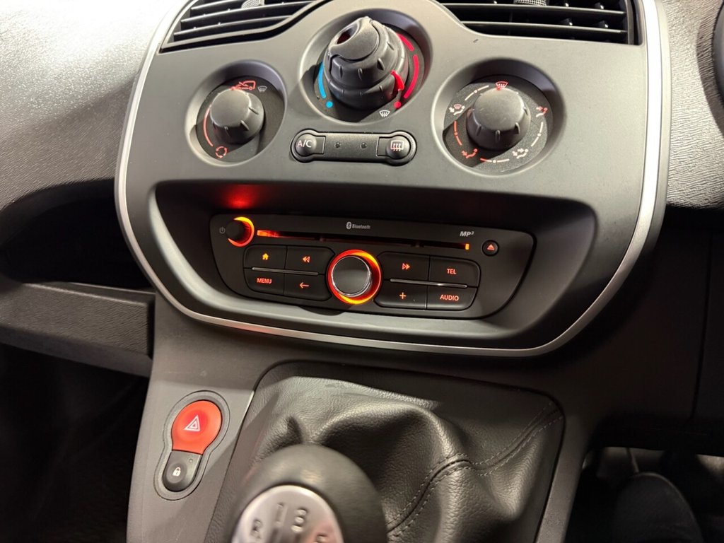 Used Renault Kangoo 2021 for sale - 76797740: Photo 24