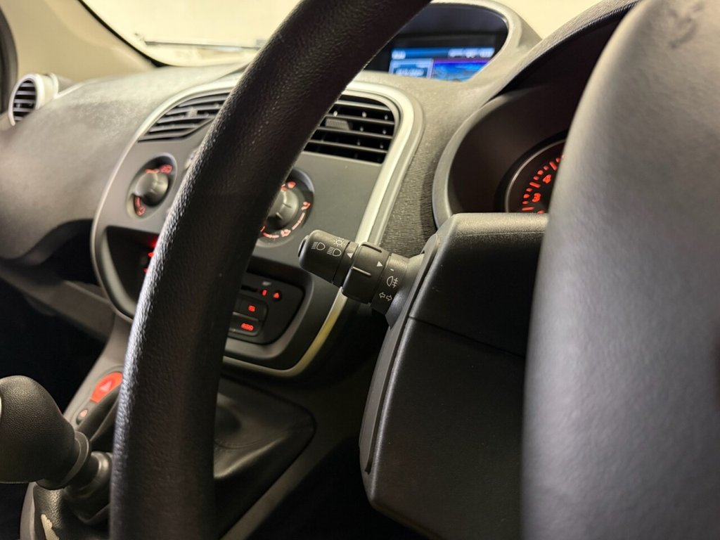 Used Renault Kangoo 2021 for sale - 76797740: Photo 30