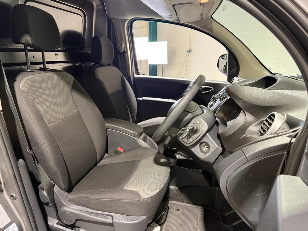 Used Renault Kangoo 2021 for sale - 76797740: Photo 6