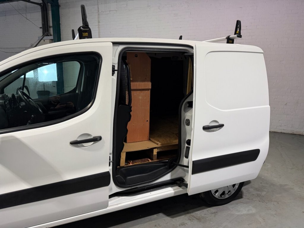 Used Peugeot Partner 2018 for sale - 76617343: Photo 14