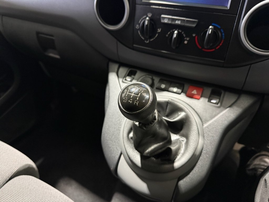 Used Peugeot Partner 2018 for sale - 76617343: Photo 24