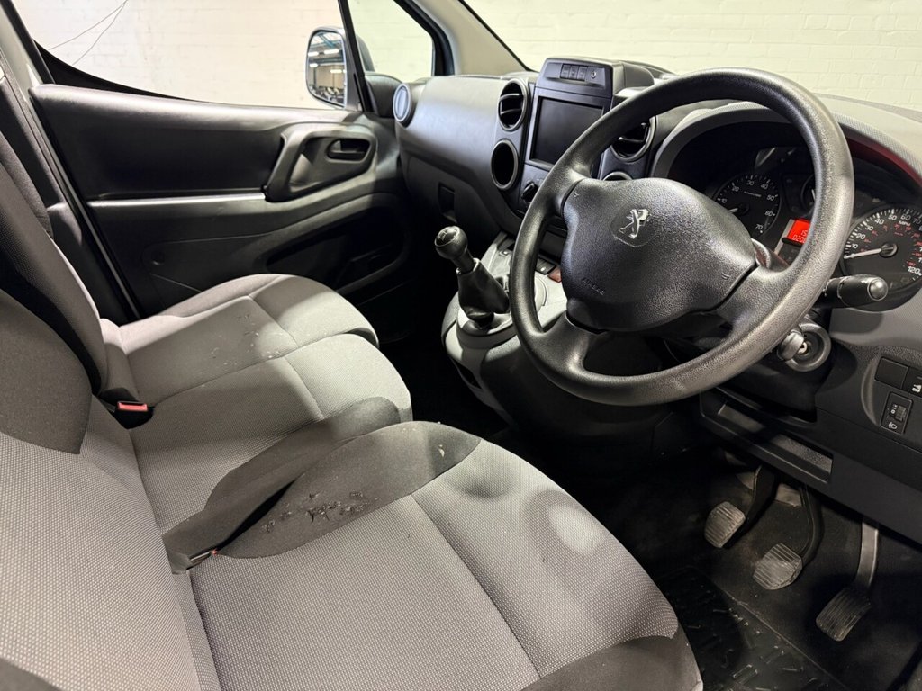 Used Peugeot Partner 2018 for sale - 76617343: Photo 3