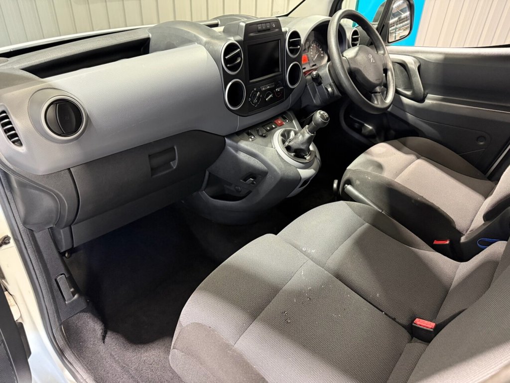 Used Peugeot Partner 2018 for sale - 76617343: Photo 5