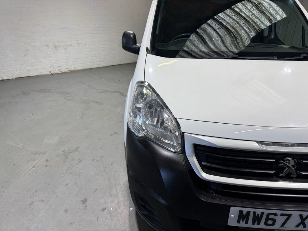 Used Peugeot Partner 2018 for sale - 76617343: Photo 9