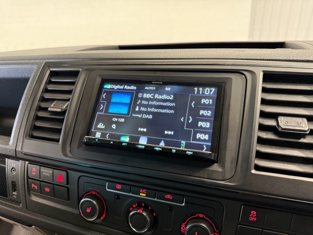 Used Volkswagen Transporter 2017 for sale - 77407910: Photo 27