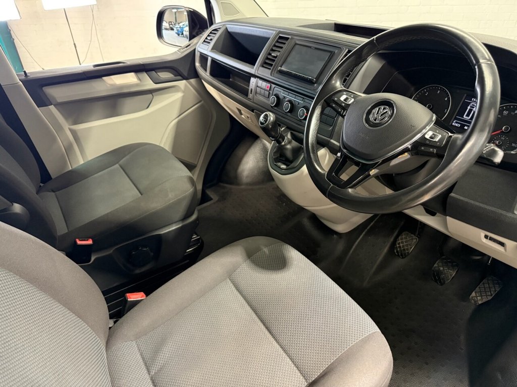 Used Volkswagen Transporter 2017 for sale - 77407910: Photo 3