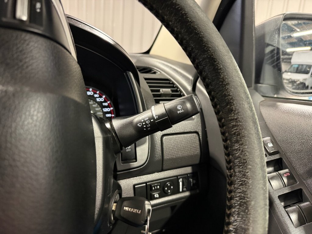 Used Isuzu D-Max 2017 for sale - 77037794: Photo 29