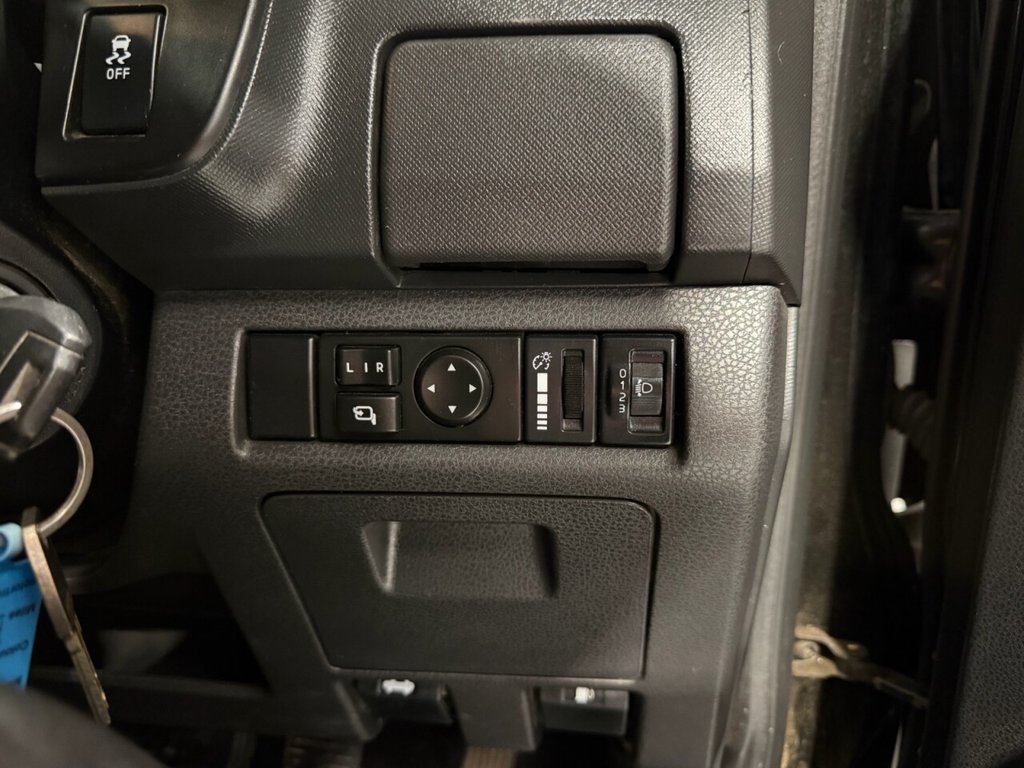 Used Isuzu D-Max 2017 for sale - 77037794: Photo 31