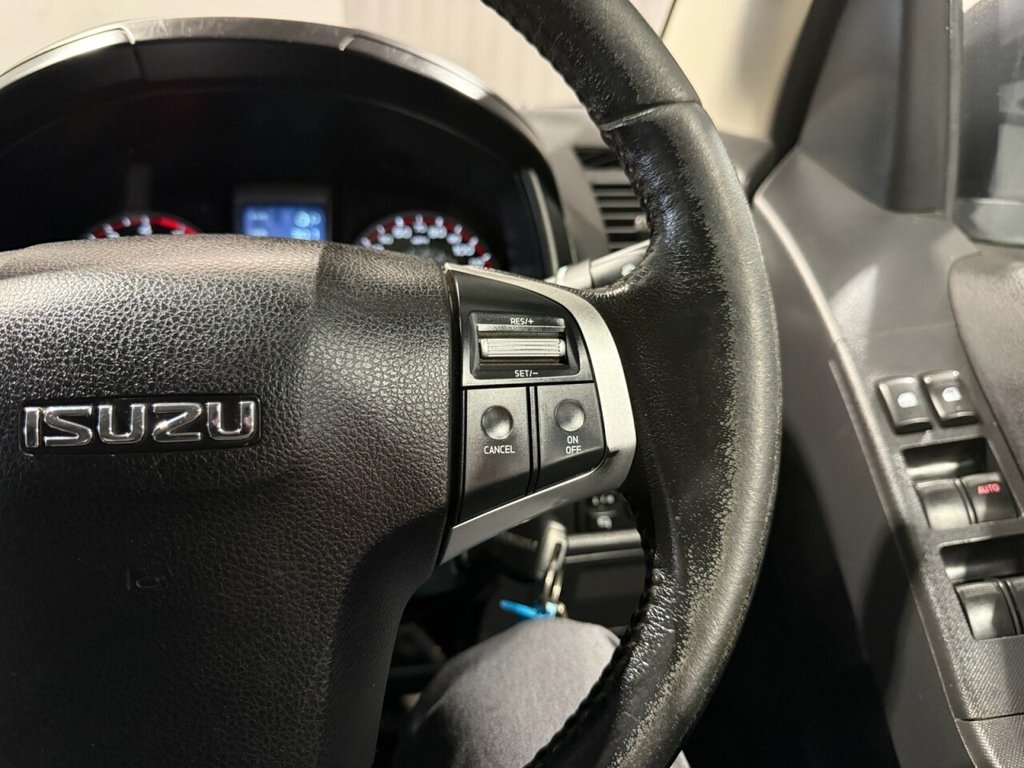 Used Isuzu D-Max 2017 for sale - 77037794: Photo 32