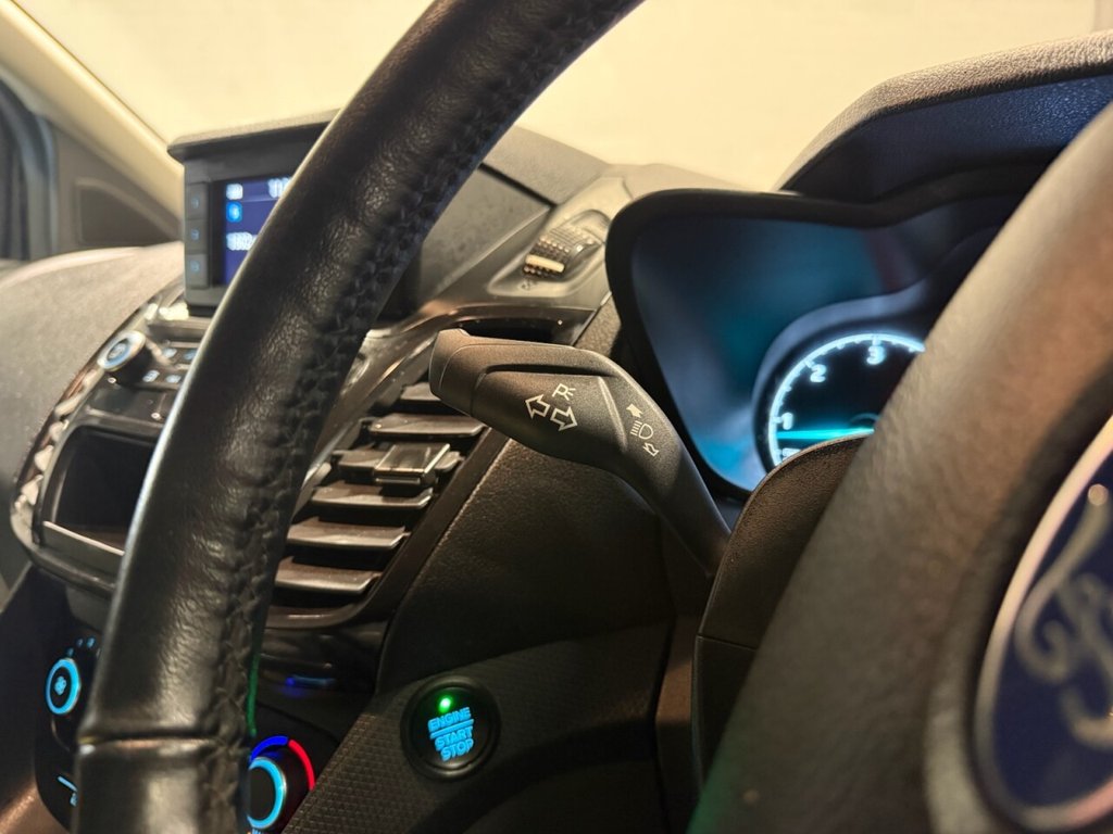 Used Ford Transit Connect 2023 for sale - 76900382: Photo 32