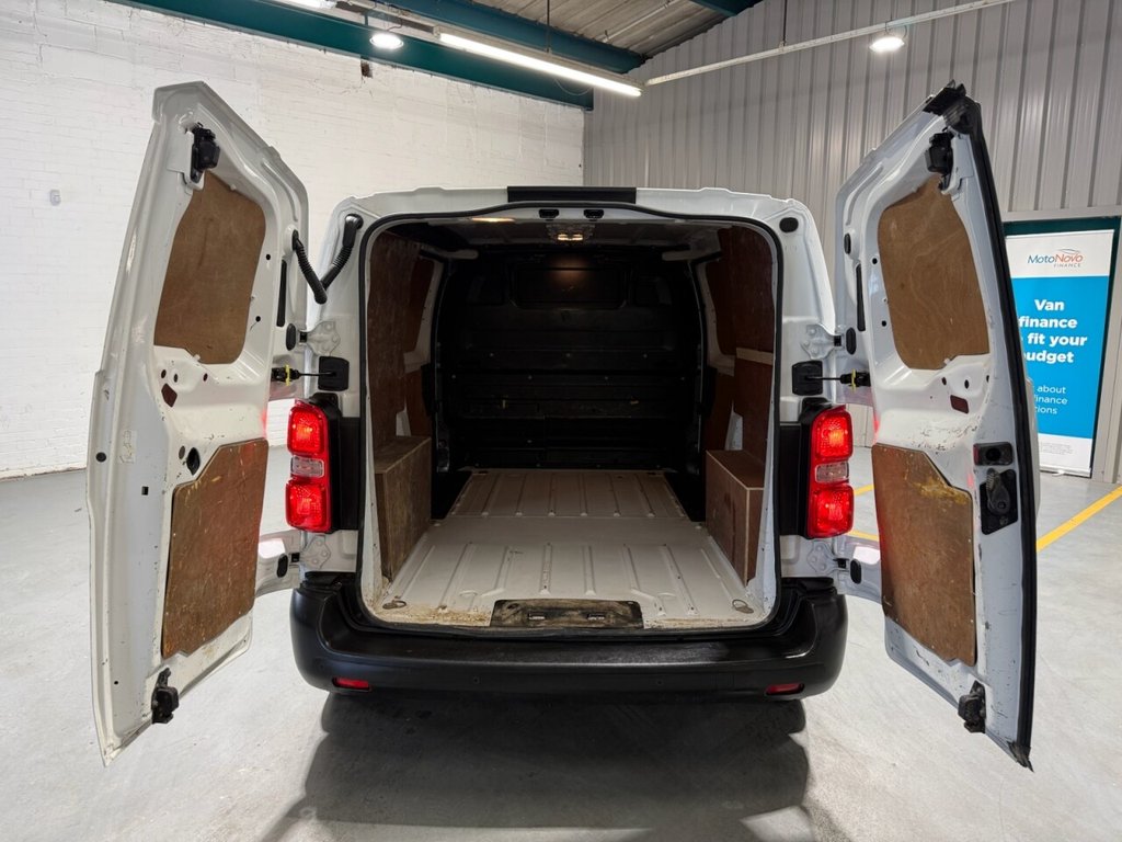 Used Citroen Dispatch 2019 for sale - 76439229: Photo 17