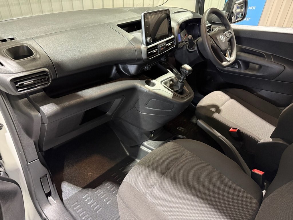 Used Vauxhall Combo 2024 for sale - 76934655: Photo 5