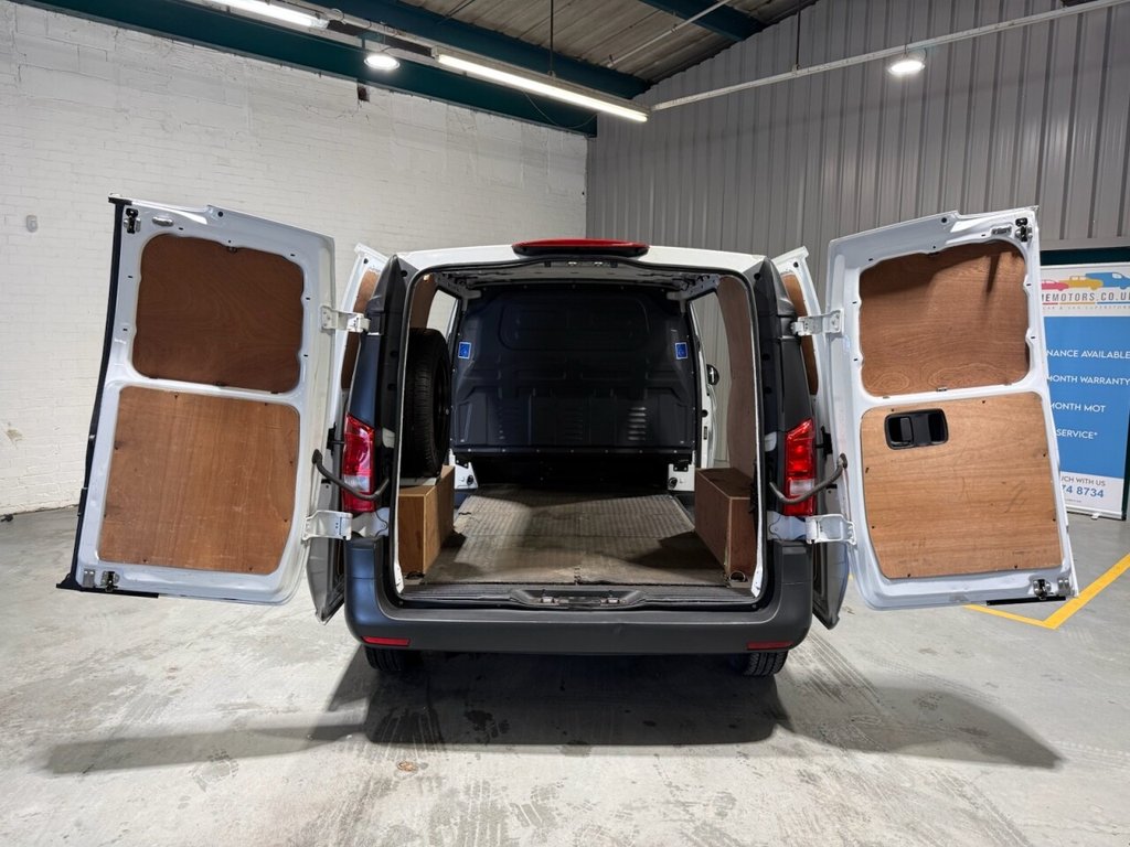 Used Mercedes-Benz Vito 2016 for sale - 77608663: Photo 18