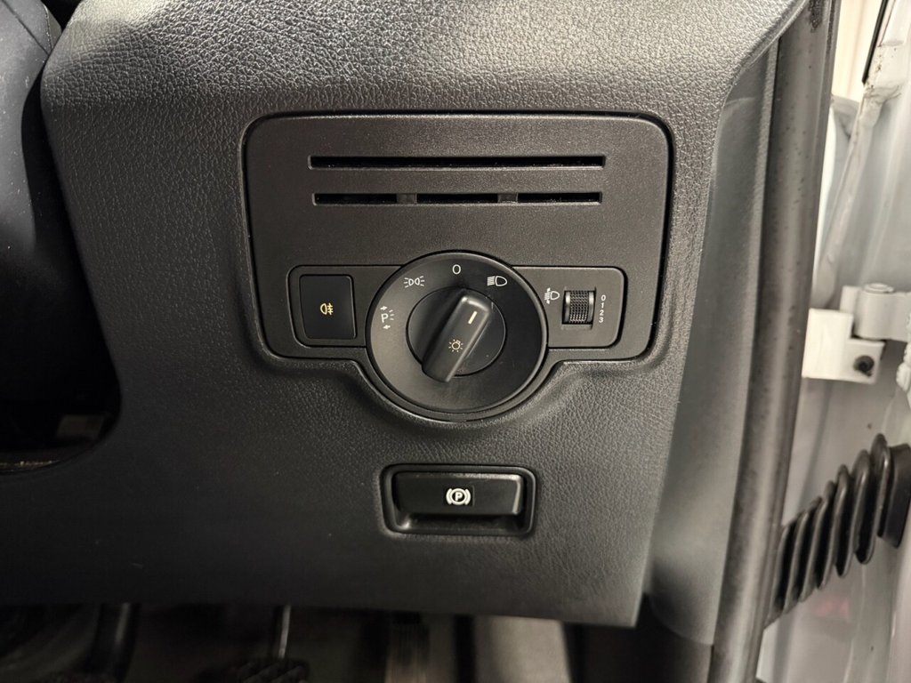 Used Mercedes-Benz Vito 2016 for sale - 77608663: Photo 27