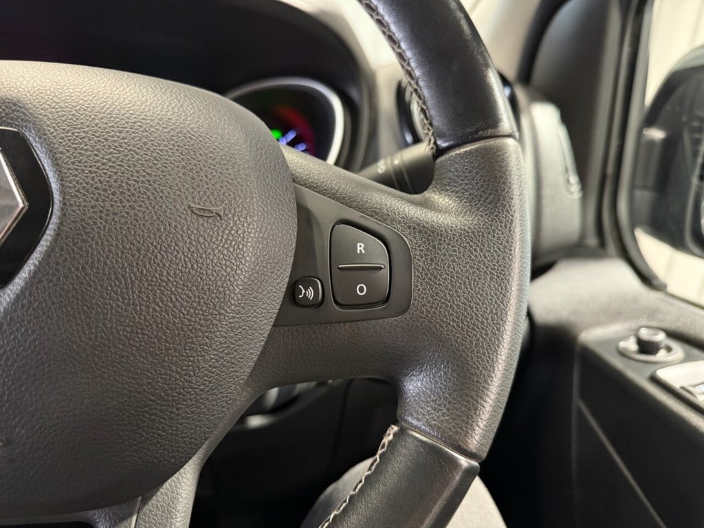 Used Renault Trafic 2021 for sale - 75985856: Photo 29