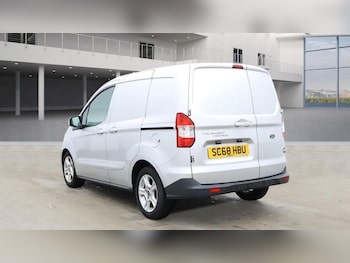 Used Ford Transit Courier 2019 for sale - 77302698: Photo