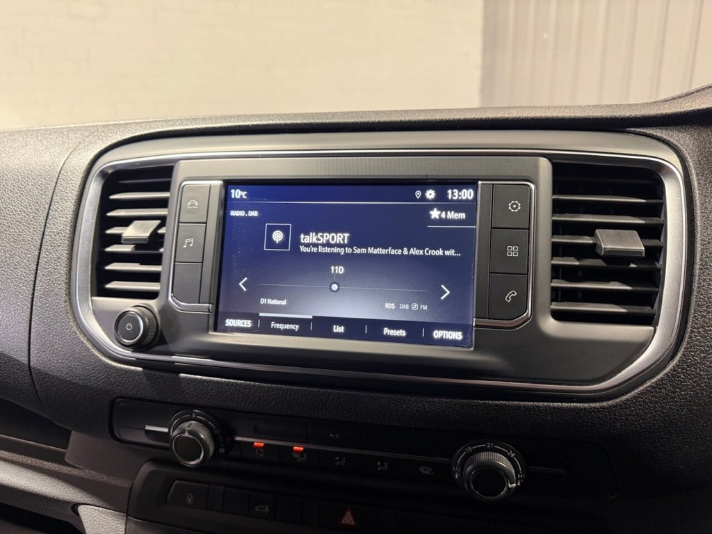 Used Vauxhall Vivaro 2023 for sale - 77692977: Photo 27