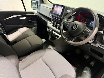 Used Renault Trafic 2023 for sale - 79032546: Photo