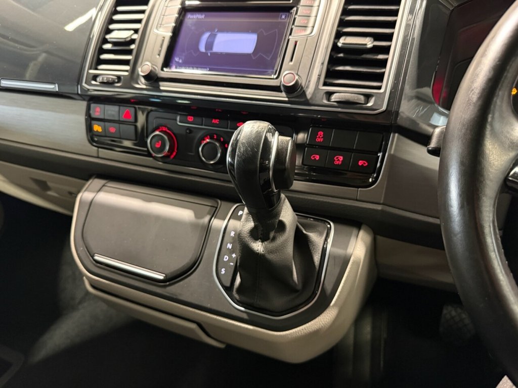 Used Volkswagen Transporter 2018 for sale - 76535498: Photo 25