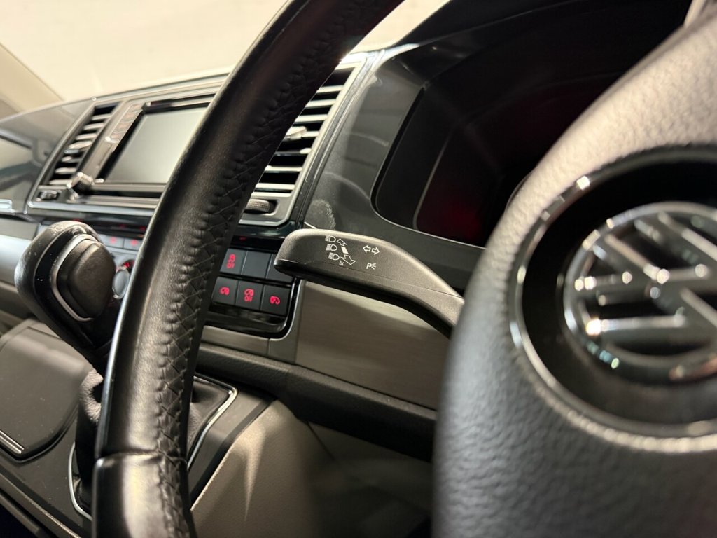 Used Volkswagen Transporter 2018 for sale - 76535498: Photo 37