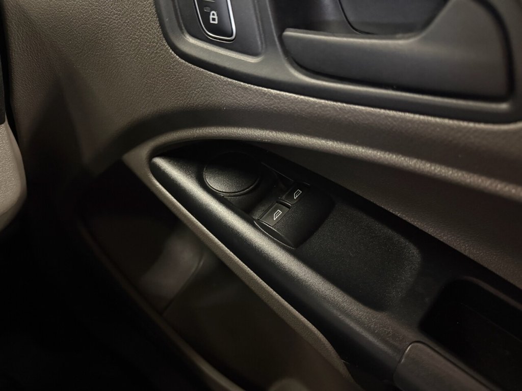 Used Ford Transit Connect 2019 for sale - 76617407: Photo 30