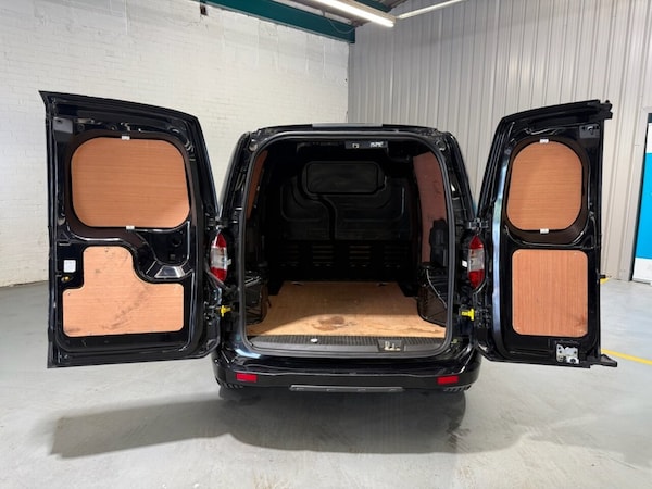 Used Ford Transit Courier 2021 for sale - 75307330: Photo 18