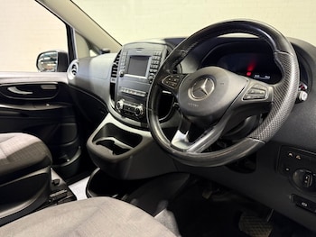Used Mercedes-Benz Vito 2019 for sale - 77764815: Photo