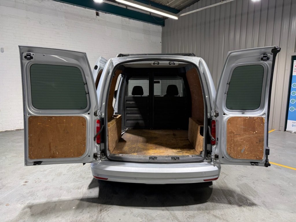 Used Volkswagen Caddy 2017 for sale - 77212936: Photo 18