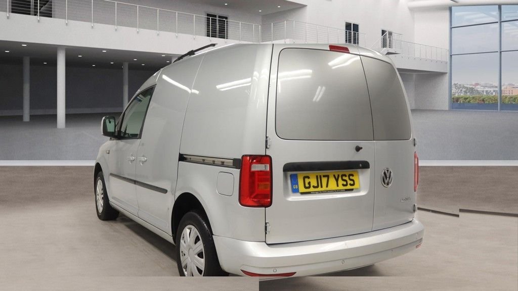 Used Volkswagen Caddy 2017 for sale - 77212936: Photo 3