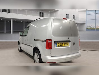 Used Volkswagen Caddy 2017 for sale - 77212936: Photo