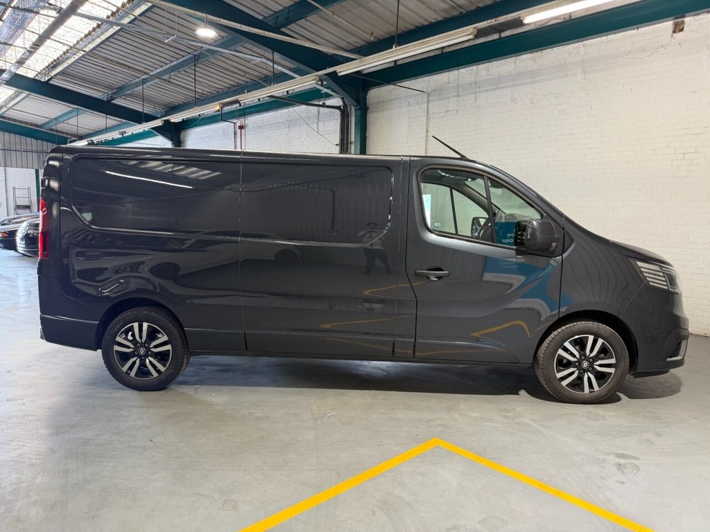 Used Renault Trafic 2023 for sale - 76439108: Photo 19