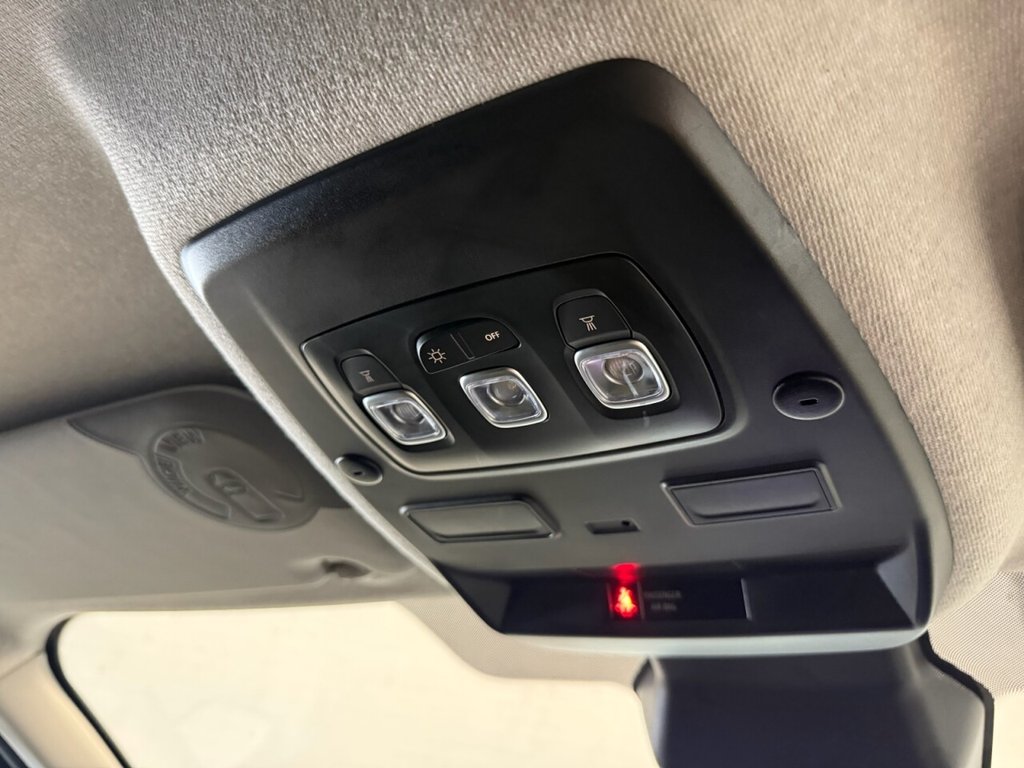 Used Renault Trafic 2023 for sale - 76439108: Photo 33