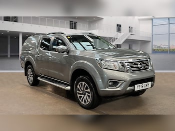 Used Nissan Navara 2019 for sale - 77250233: Photo