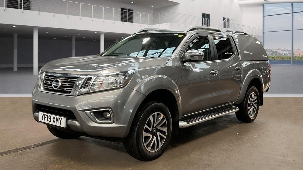Used Nissan Navara 2019 for sale - 77250233: Photo 2