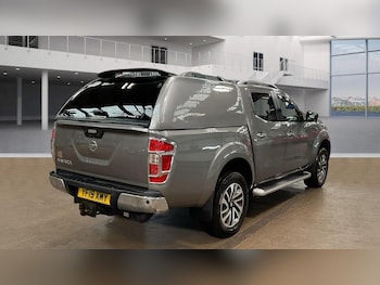 Used Nissan Navara 2019 for sale - 77250233: Photo