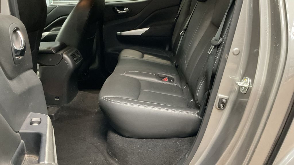 Used Nissan Navara 2019 for sale - 77250233: Photo 7