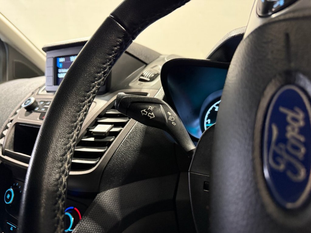 Used Ford Transit Connect 2022 for sale - 76546361: Photo 25